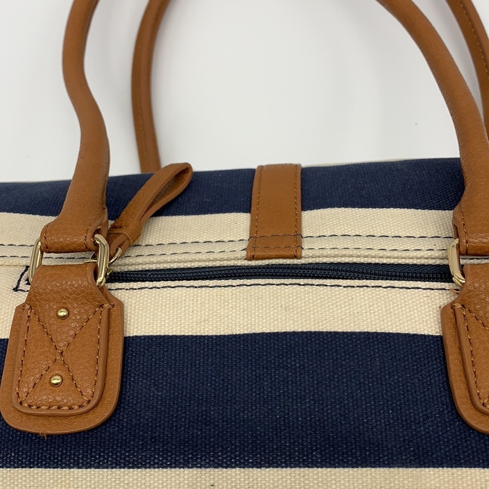 Nautical Tommy Hilfiger satchal bag - Picture 8 of 11